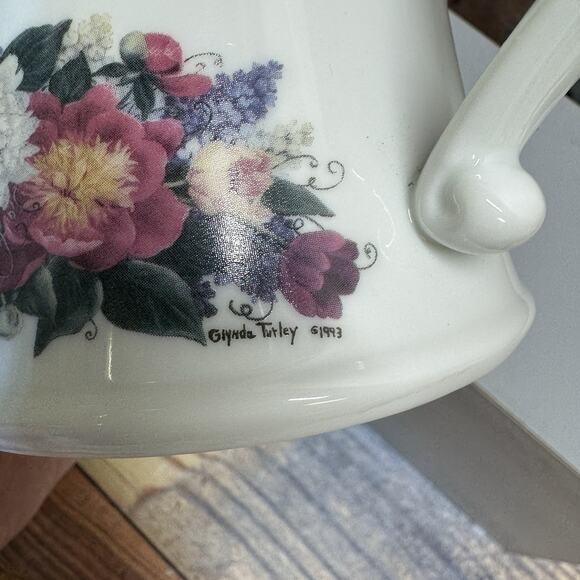 Vintage Glynda‎ Turley 1993 Ceramic Floral Watering Can Vase Succulent Planter - Picture 9 of 9